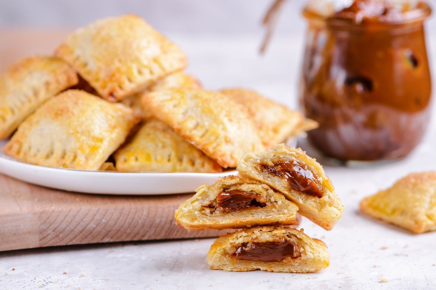 bladerdeegvierkanten-met-dulce-de-leche-recept