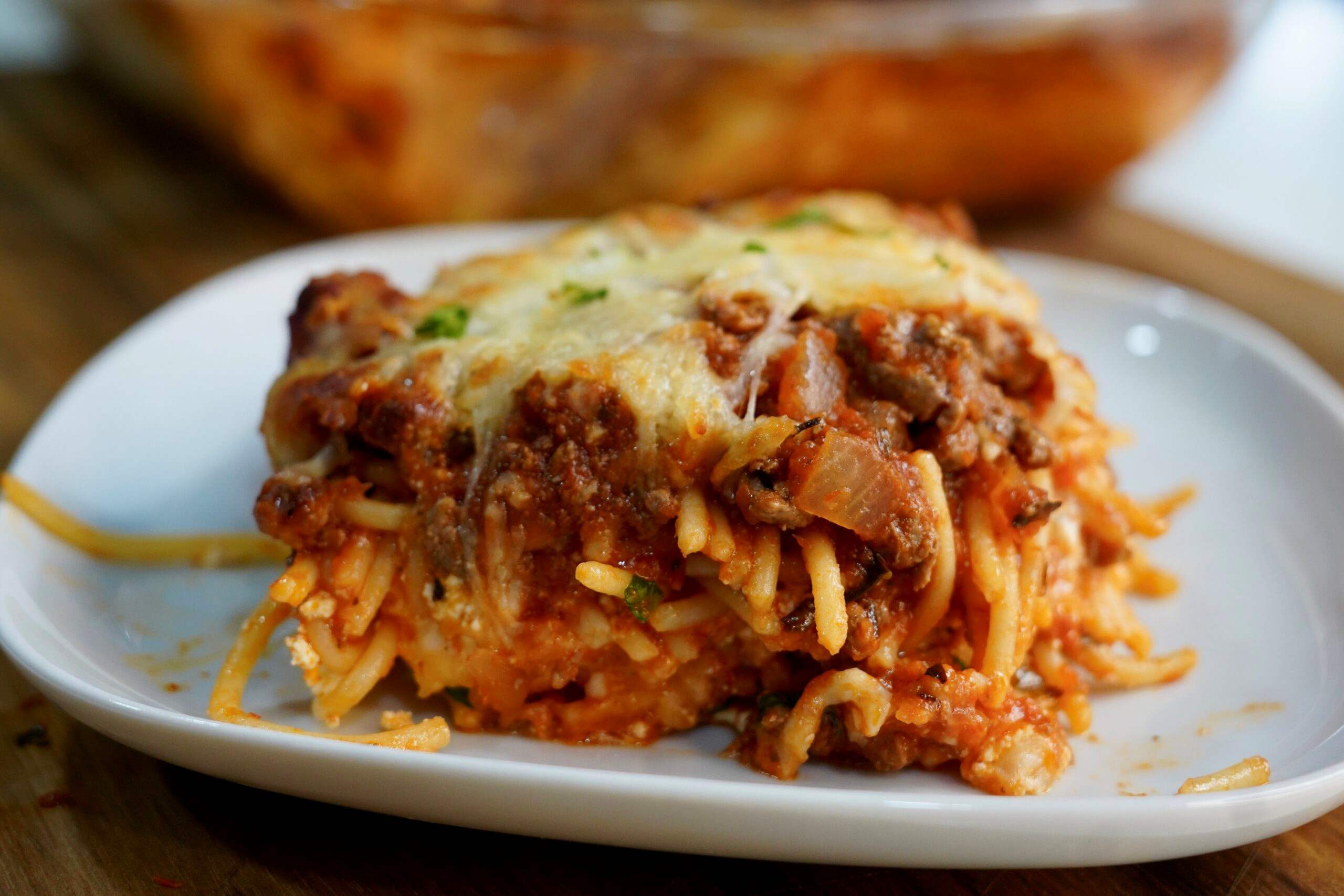 gebacken-spaghetti-met-hertenvlees-recept