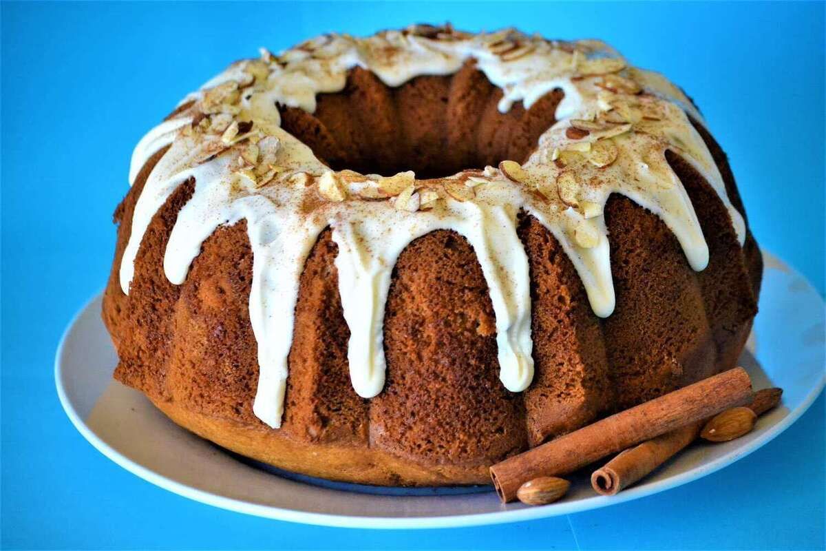 kaneel-swirl-bundt-koffiecake-recept
