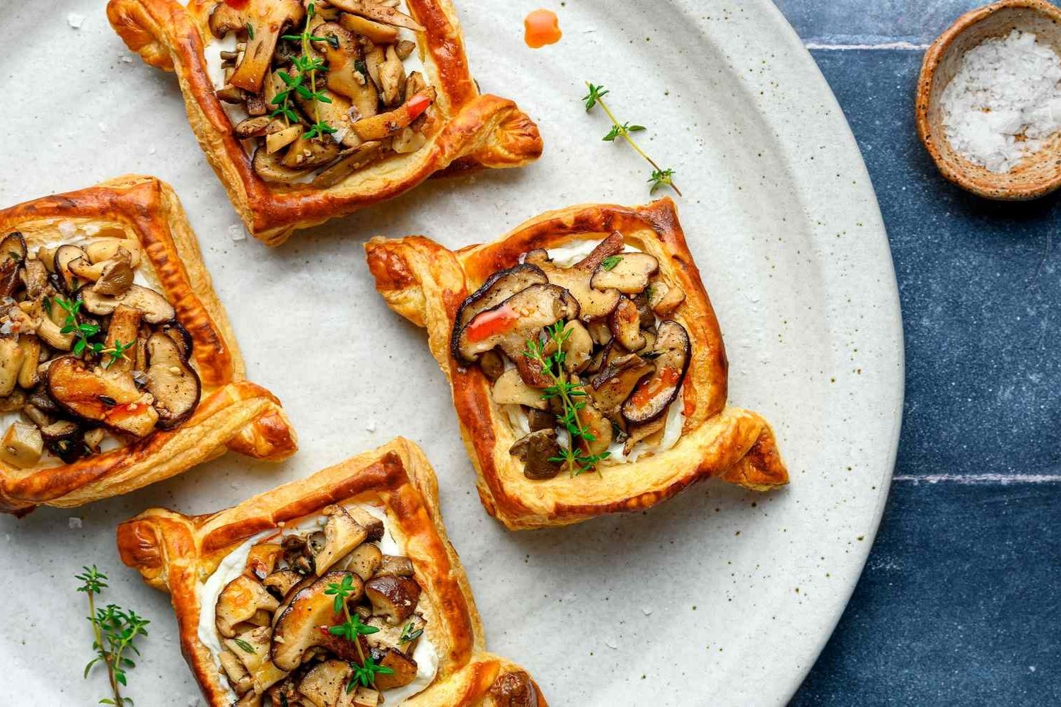 recept-voor-bladerdeeg-met-wilde-paddenstoelen