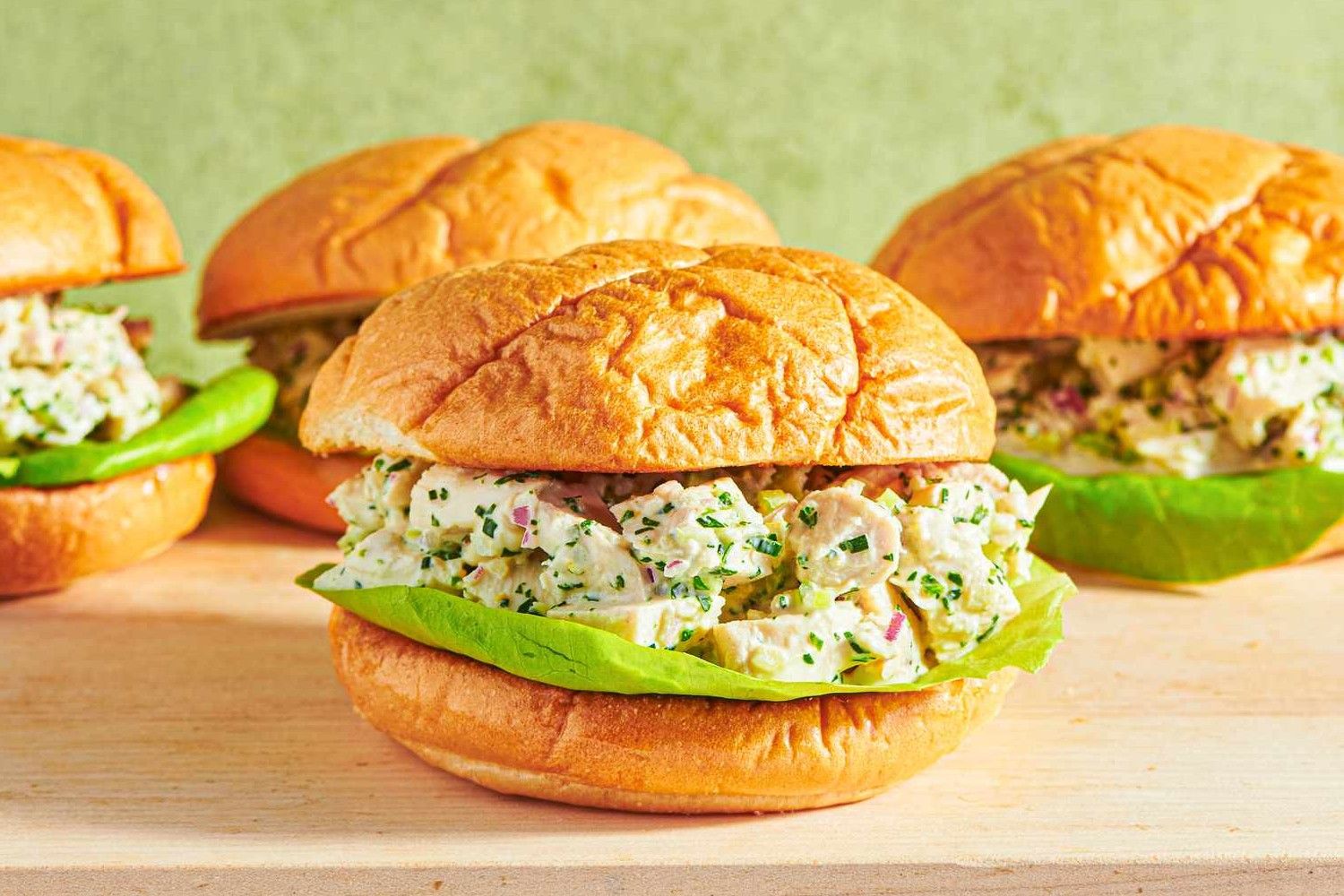 thee-kamer-kipsalade-sandwiches-recept